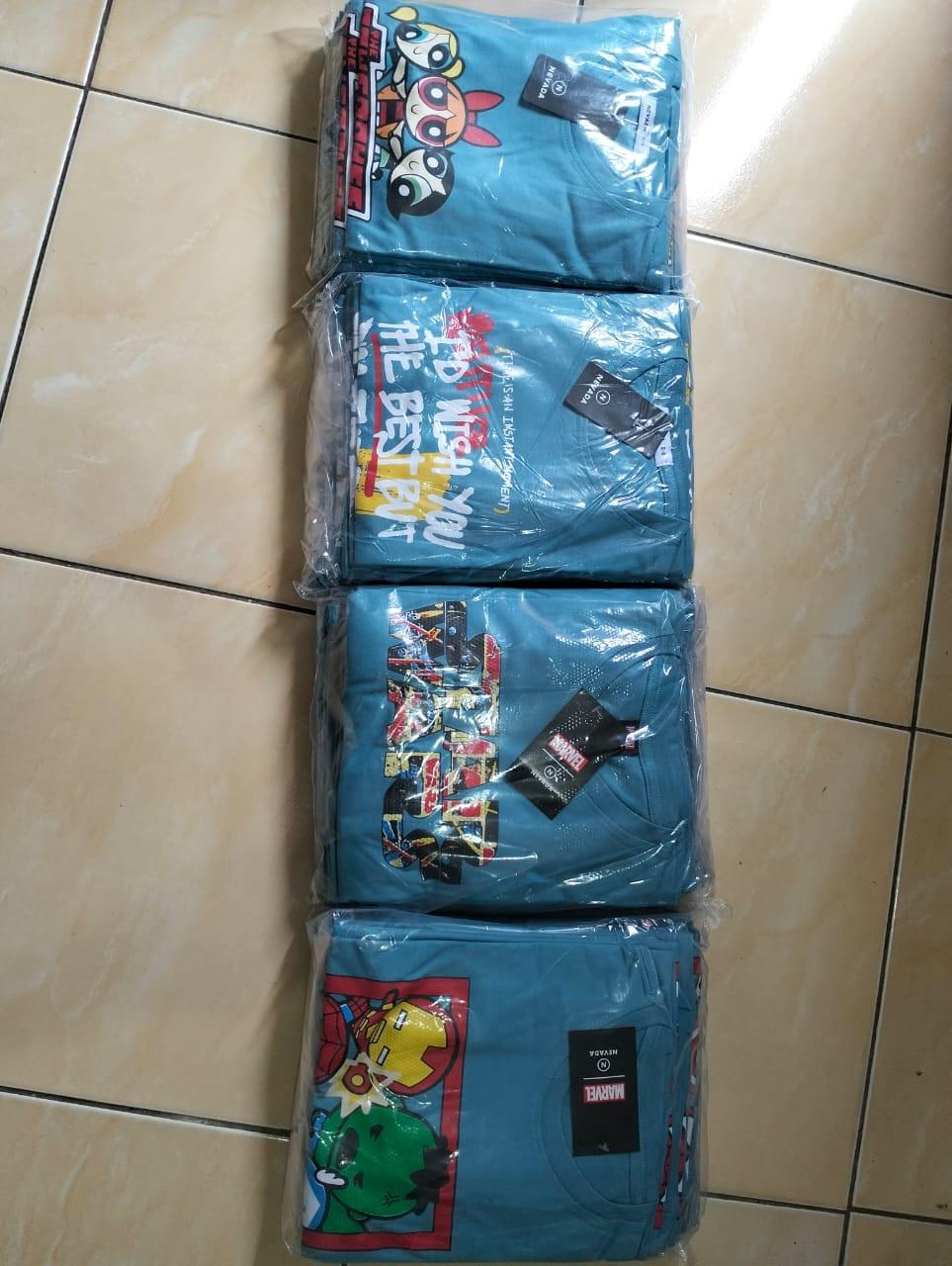 Lelang Kaos Anak